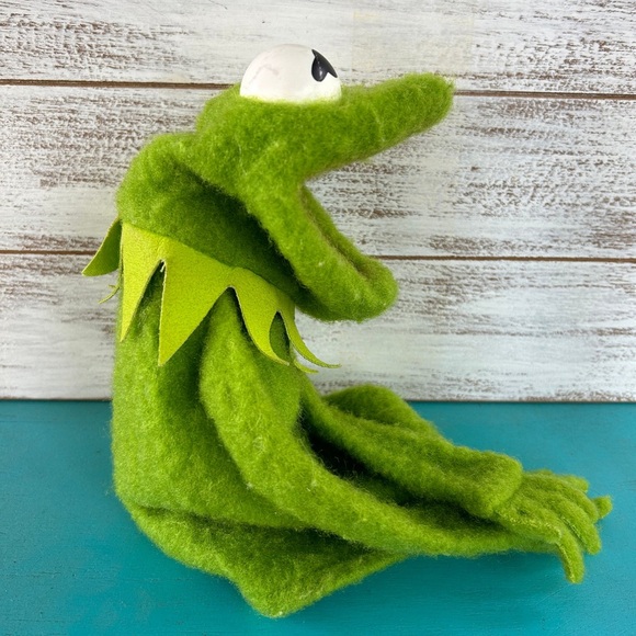 1978 Fisher Price Kermit the Frog Muppet Hand puppet vintage puppet - Picture 2 of 6